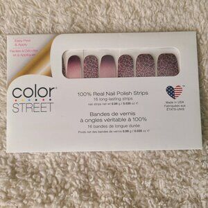 Color Street Rule of Plum 100% Real Nail Polish Strips